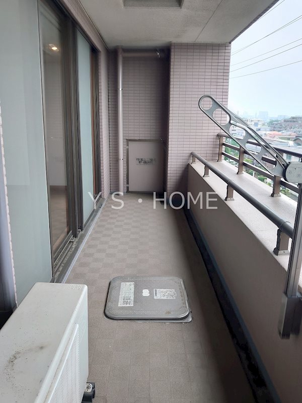 クリオレミントンヴィレッジ国立 ベランダ