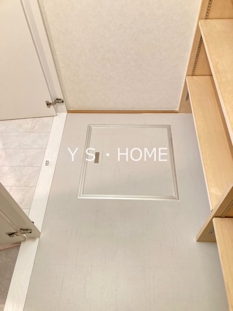 エル・セレーノ国立 玄関