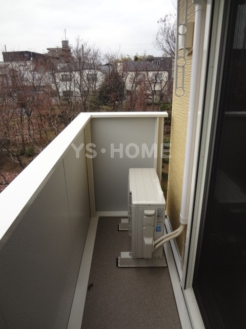 TRIONES（トリオン）   ベランダ