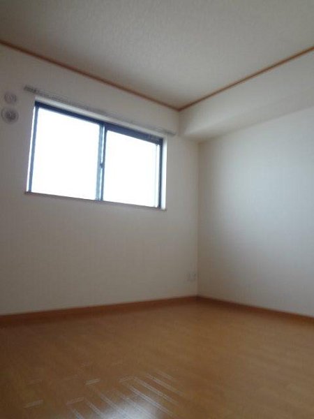 ガーデニアヒルズ ベッドルーム