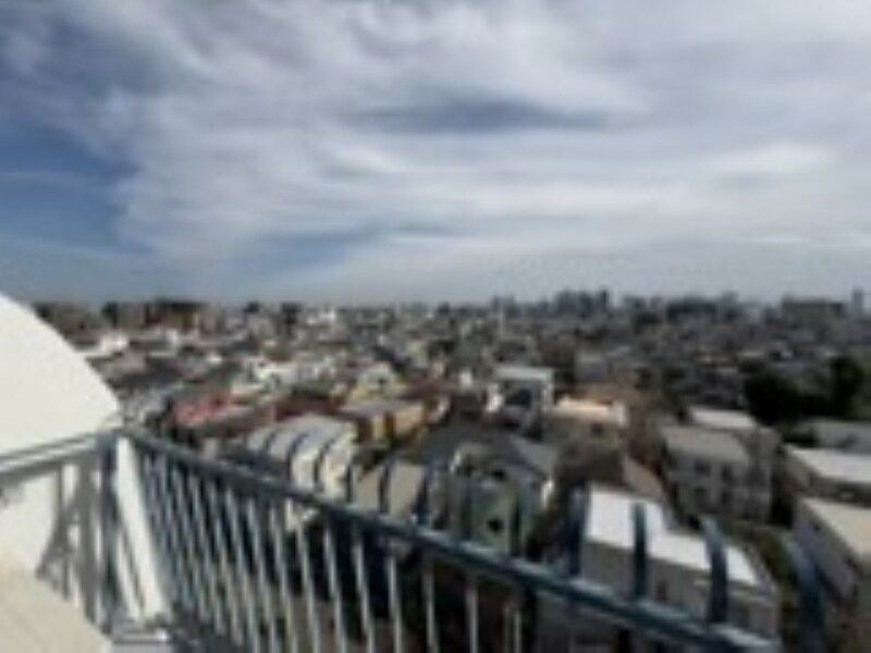 秀和高円寺レジデンス  ベランダ