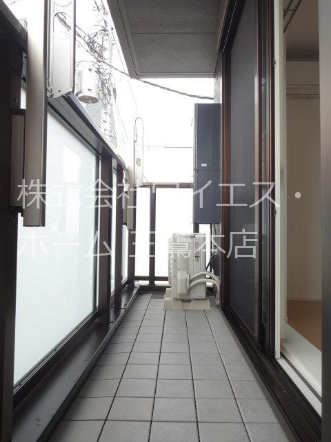 ラグージュ武蔵野 ベランダ