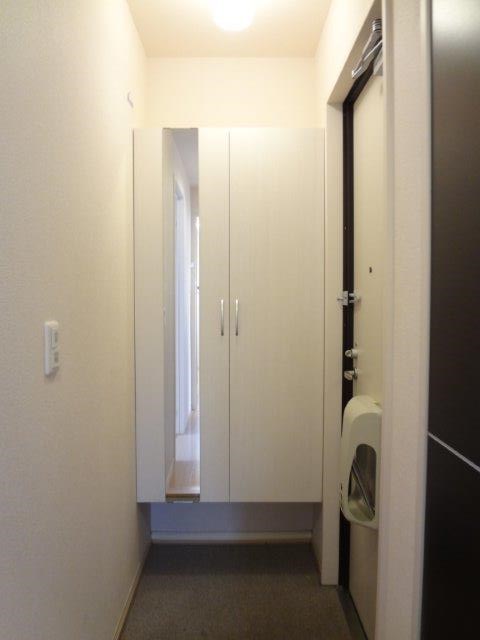 ソル・セレッソ 玄関