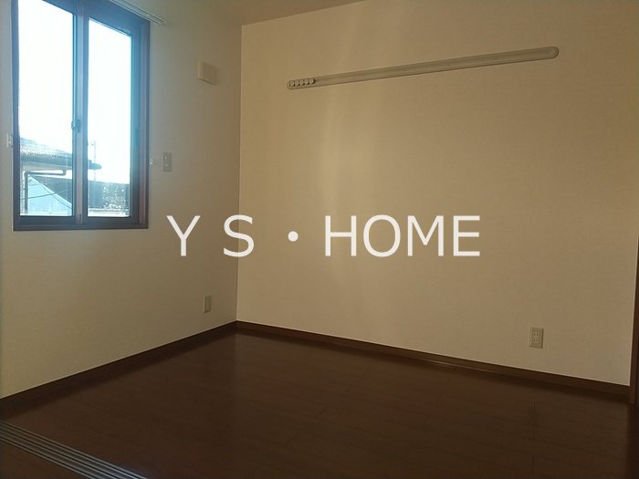 ラ・トゥーエル ベッドルーム