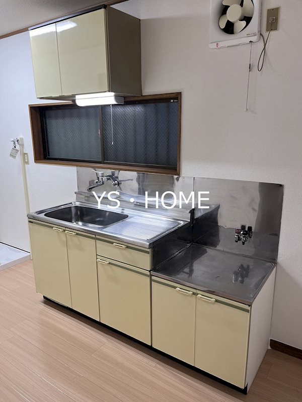 メゾンクリスタル キッチン