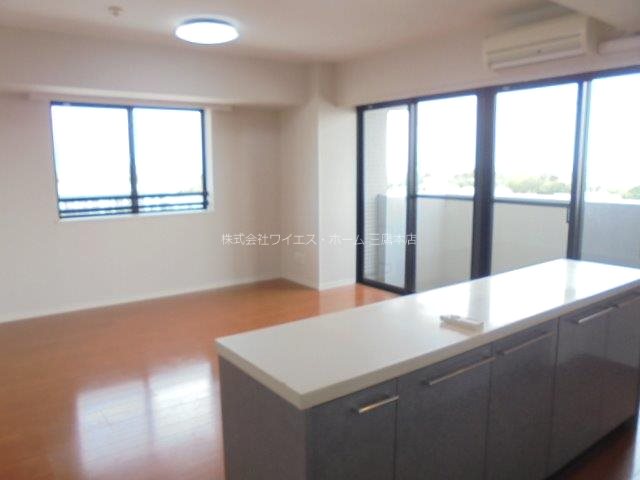 イストワール リビング