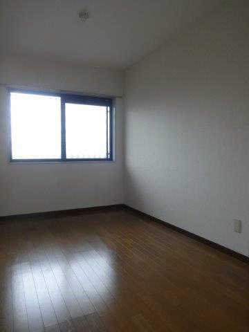 ヴェルヌーブ ベッドルーム