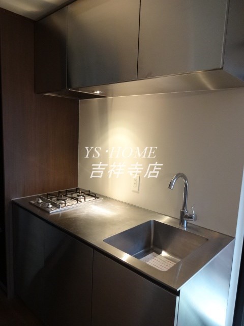 朱合院 キッチン