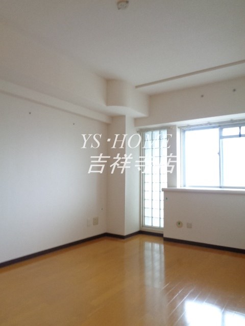 コーポレート小金井梶野通り１号棟  ベッドルーム