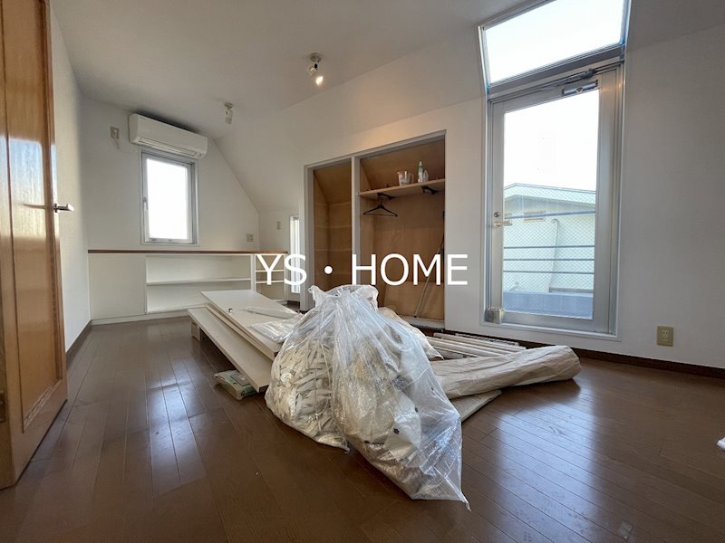 Kフラット ベッドルーム