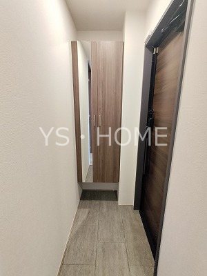 D-comodo関前 玄関