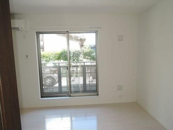 シャングリラ ベッドルーム