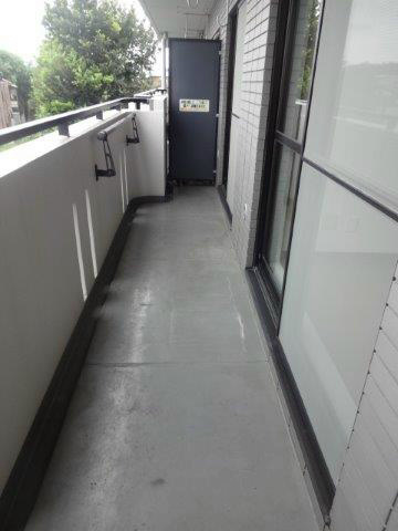 ヴェルヌーブ ベランダ