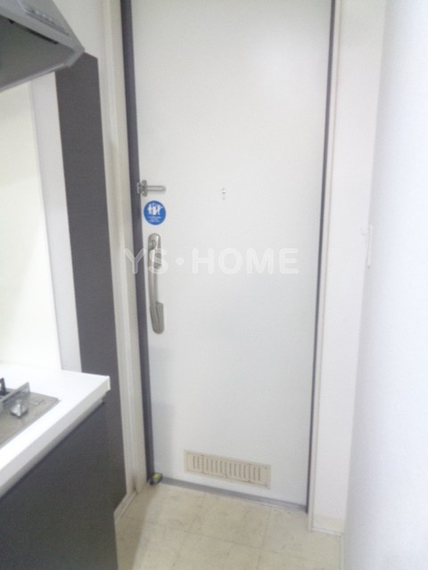 アマーヴィレ櫻井  玄関