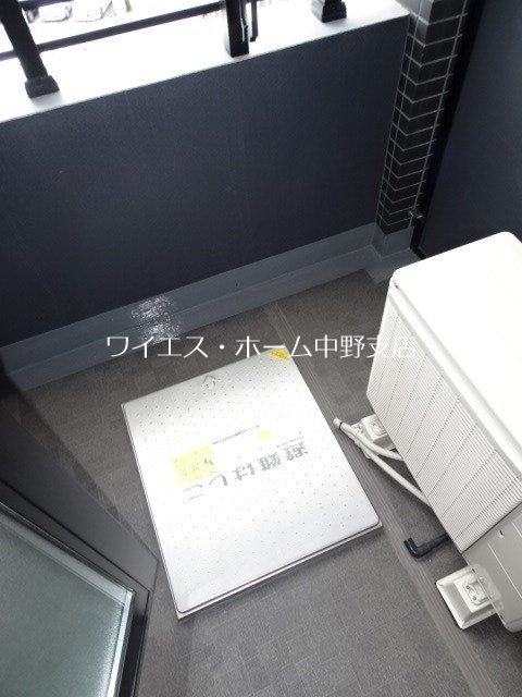 ZOOM中野坂上 ベランダ