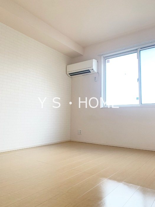 エーデル ベッドルーム