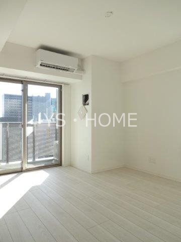 グランシャルール武蔵境 リビング