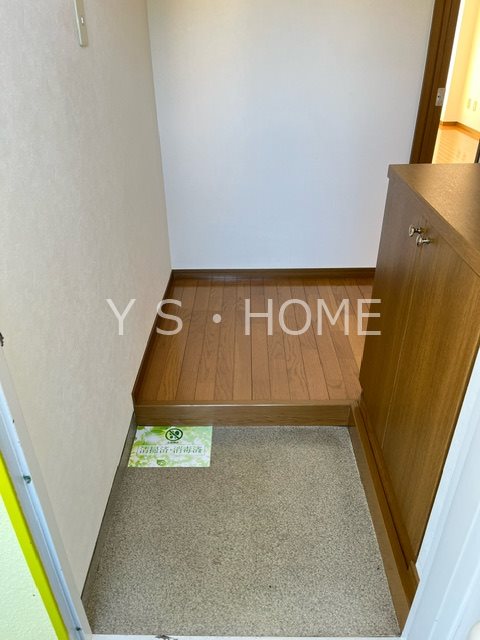 オリーブガーデン 玄関