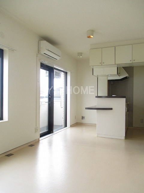 LIBRE清水の森（リヴレ・清水の森） リビング