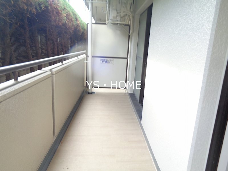 メゾンカルム中落合Ｎｏｒｔｈ     ベランダ