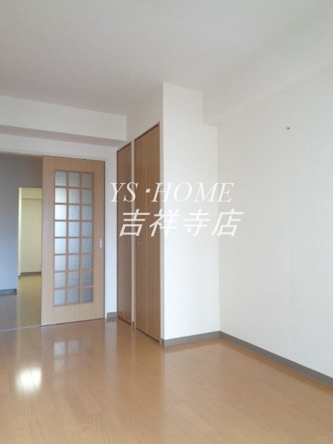 コーポレート連雀2号棟 ベッドルーム