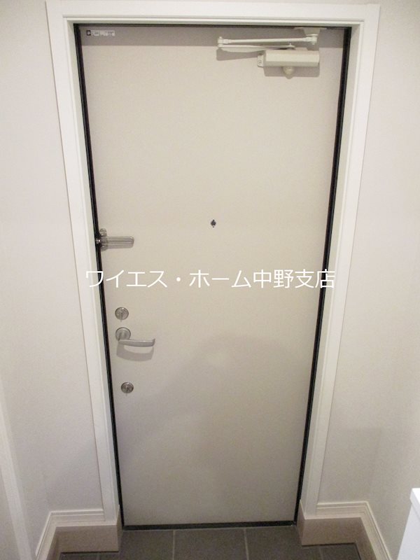 セラビ中落合 玄関