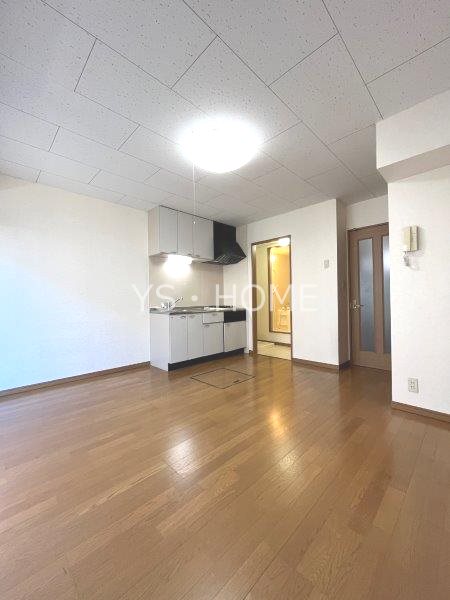 ベルーガ武蔵野    リビング