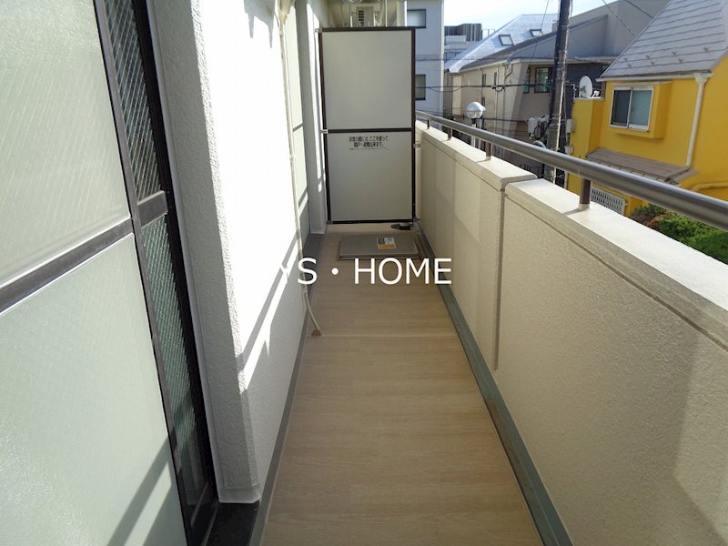 メゾンカルム中落合Ｎｏｒｔｈ     ベランダ