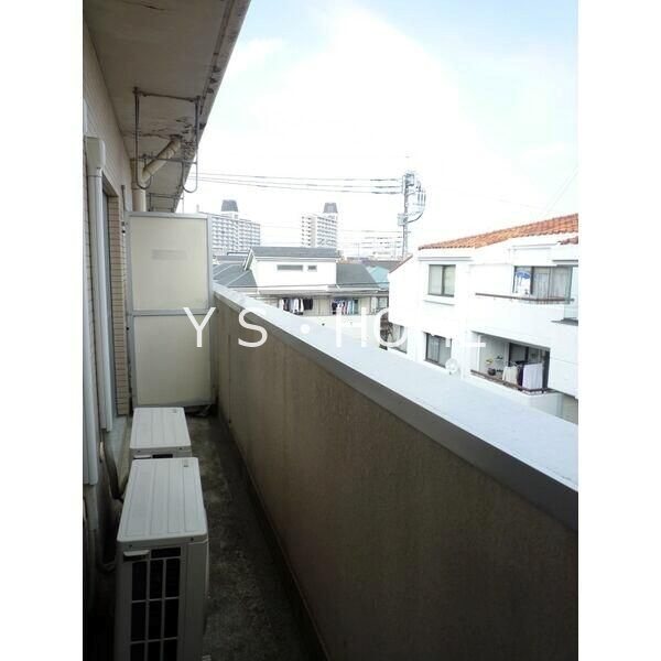 ローヤル国立マンション ベランダ