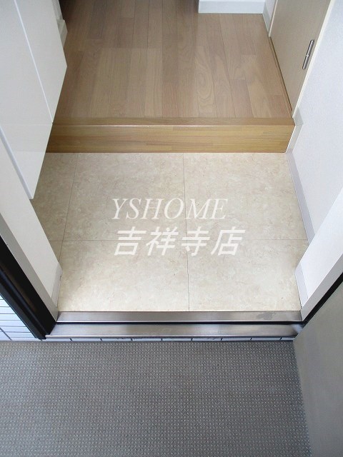 ステラメゾン荻窪 玄関