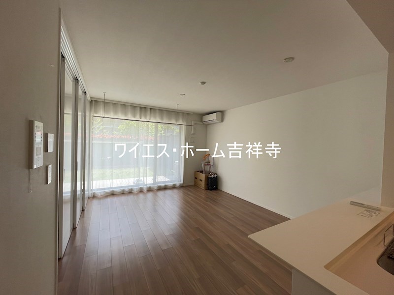 シティテラス吉祥寺南ノース   リビング