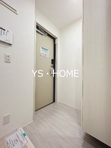 パインヒルズ   玄関