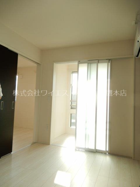 ラ・ソア新川 リビング