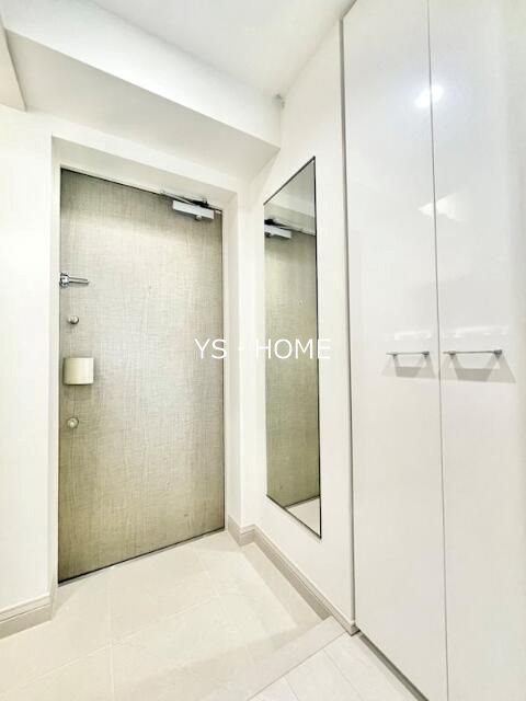 スカイコートグレース新宿中落合 玄関