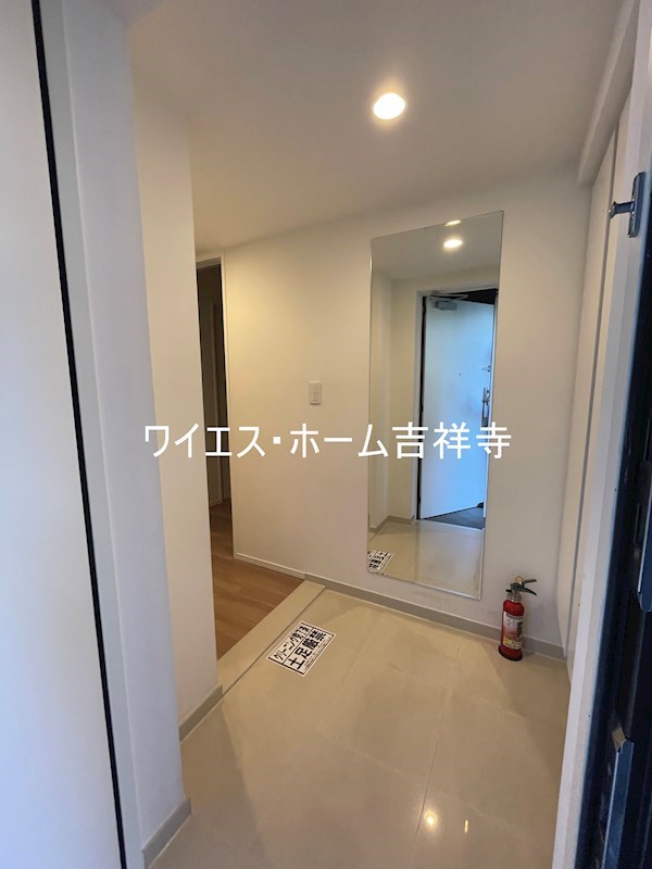 シティテラス吉祥寺南ノース  玄関
