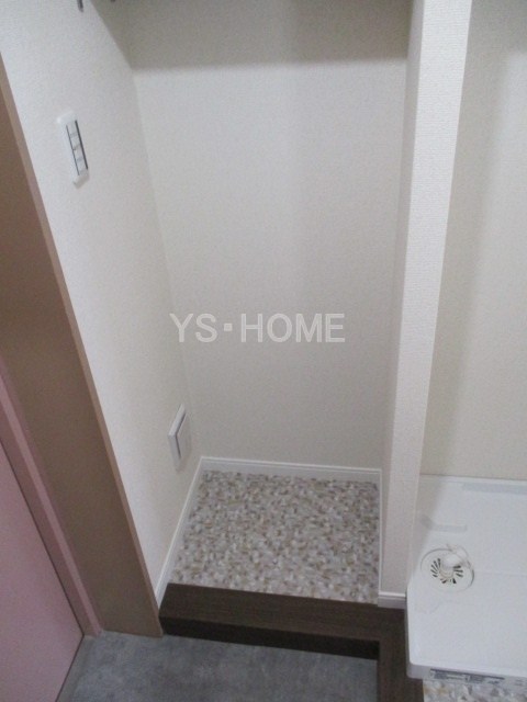 レボワ その他18