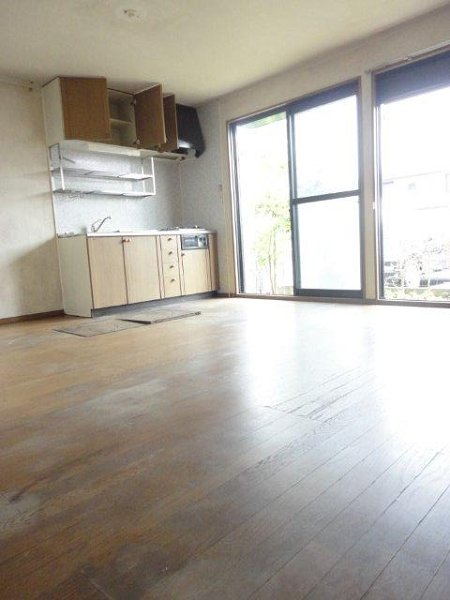 エバーグリーンA   リビング