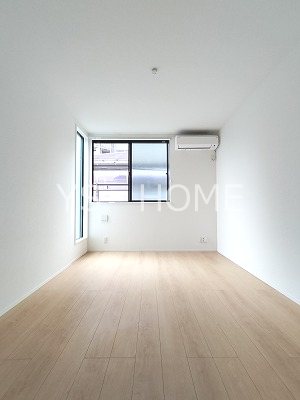 ソルナクレイシア三鷹Ⅱ  リビング