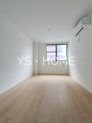 ソルナクレイシア三鷹Ⅱ  リビング