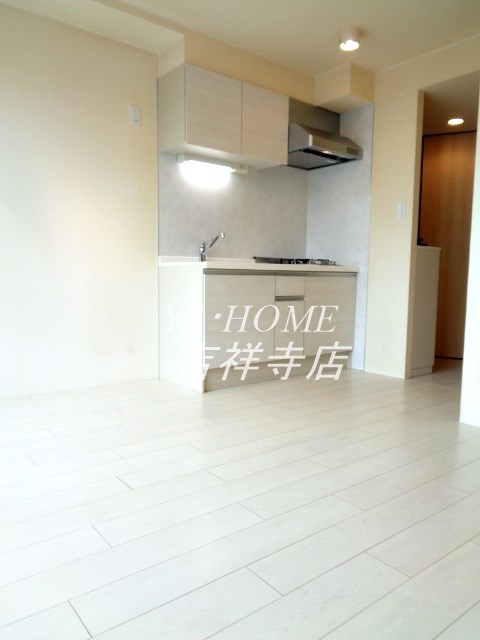 ＳＯＵ荻窪 リビング