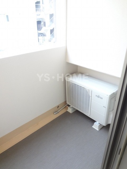 セシリア ベランダ