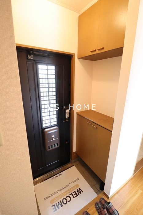 エバーグリーン 玄関