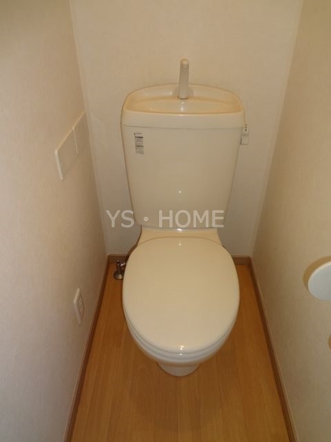 コルヌイエ その他1