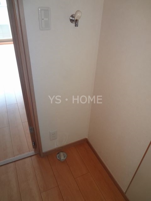 コルヌイエ その他3