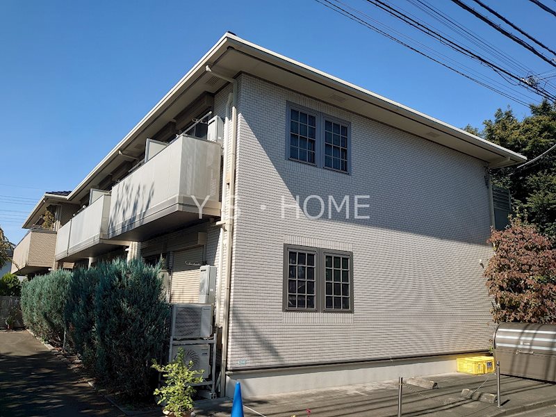 コルヌイエ 外観