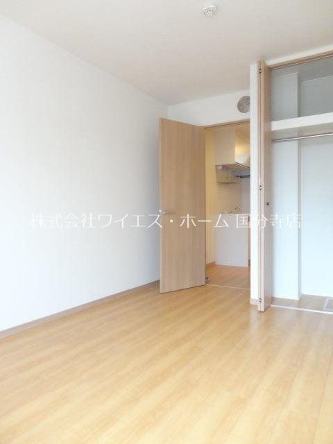 コルヌイエ リビング