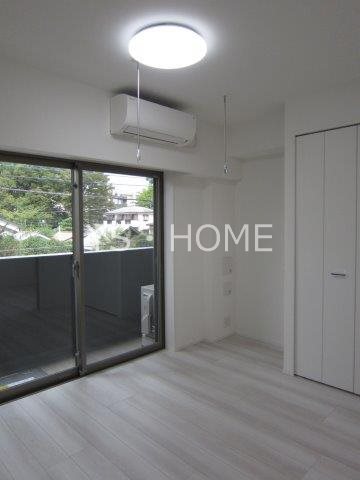 アヴァンカーサ三鷹 ベッドルーム