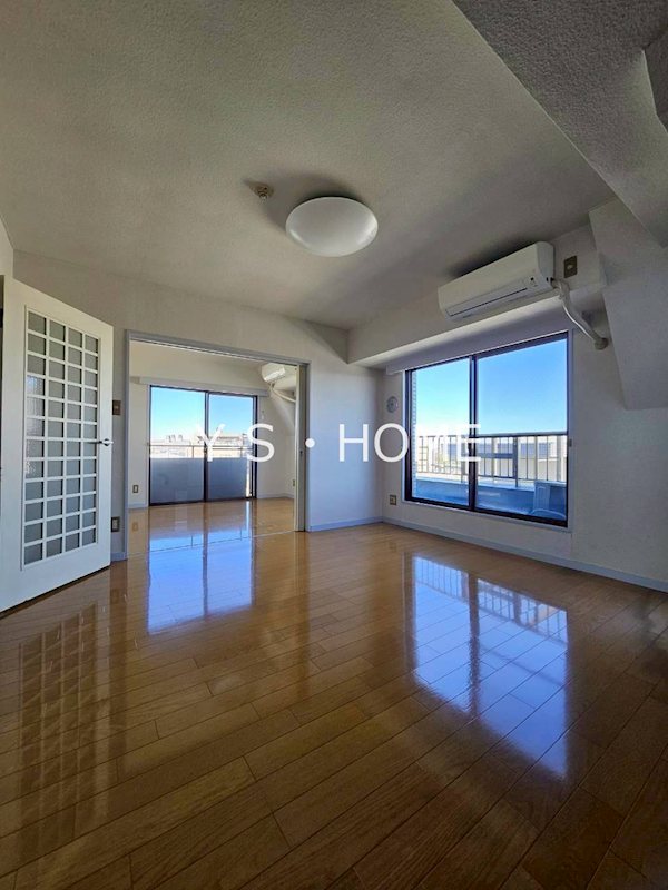 ラ・ルース国立 リビング