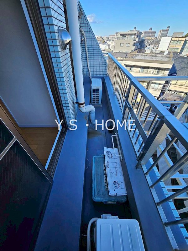 ラ・ルース国立 ベランダ