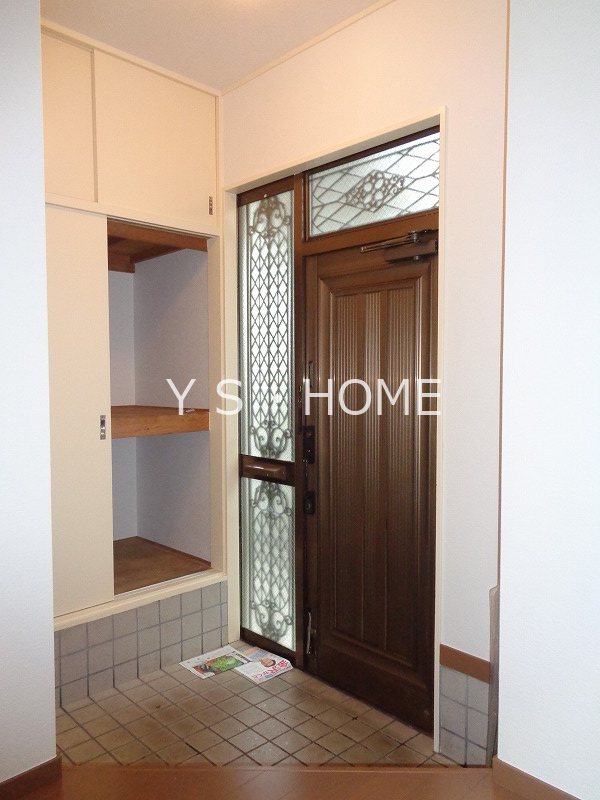 中島ハイツ 玄関